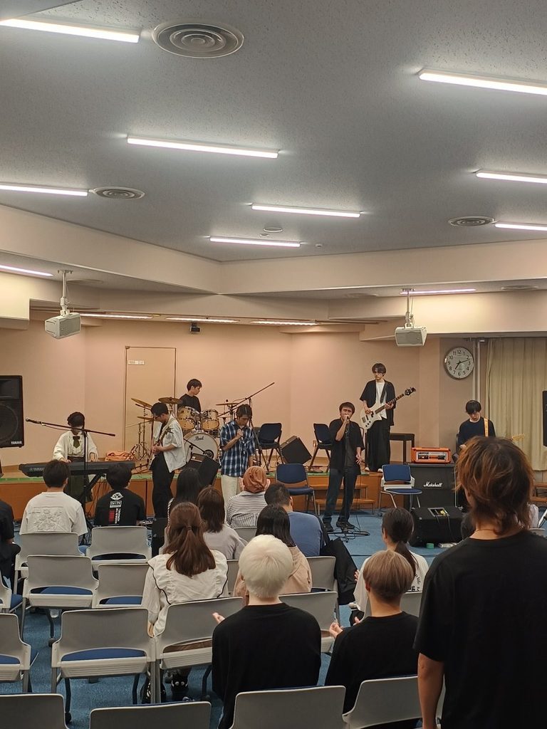 前夜祭のステージ風景